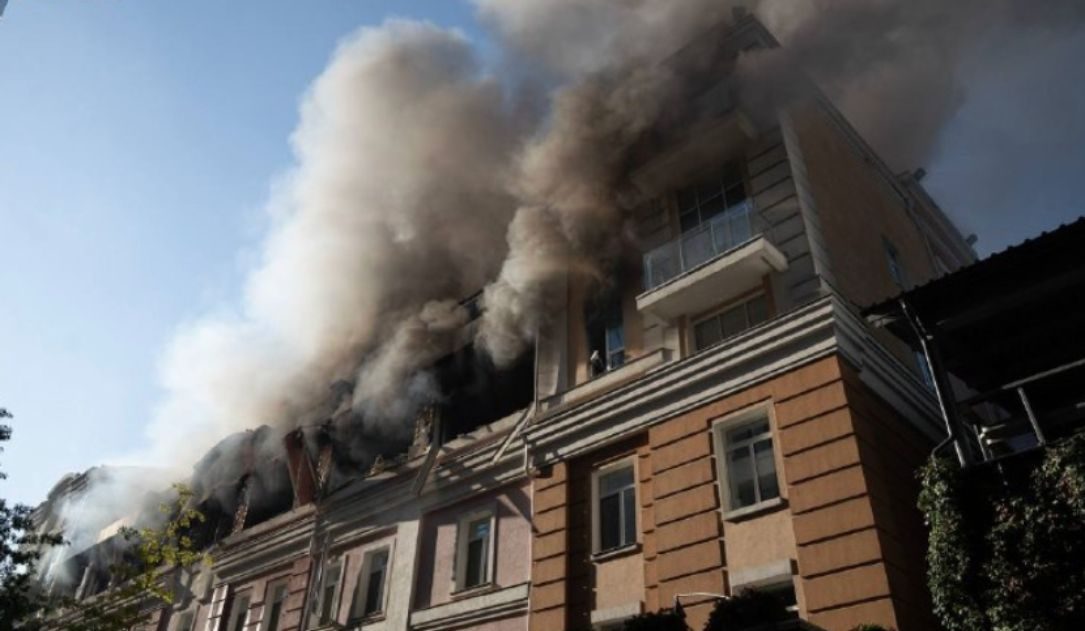 Kyiv internet providers report major outages after Russian attacks damage data centers